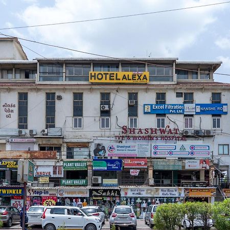 Hotel Alexa By Abc Ahmedabad Eksteriør billede