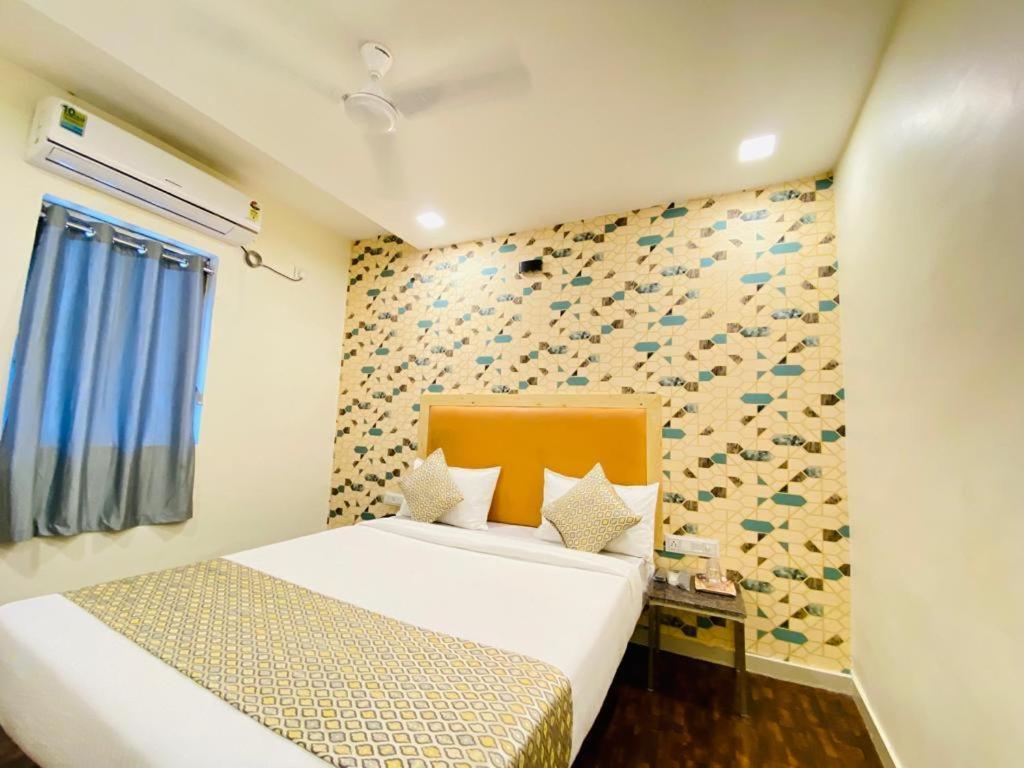 Hotel Alexa By Abc Ahmedabad Eksteriør billede