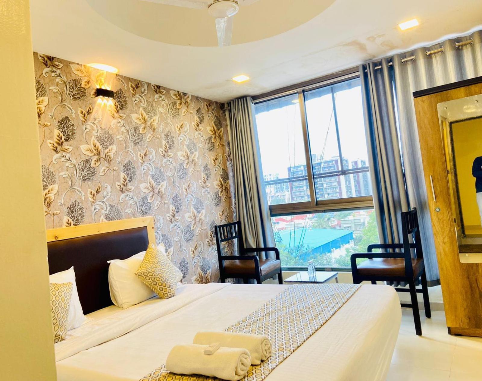 Hotel Alexa By Abc Ahmedabad Eksteriør billede