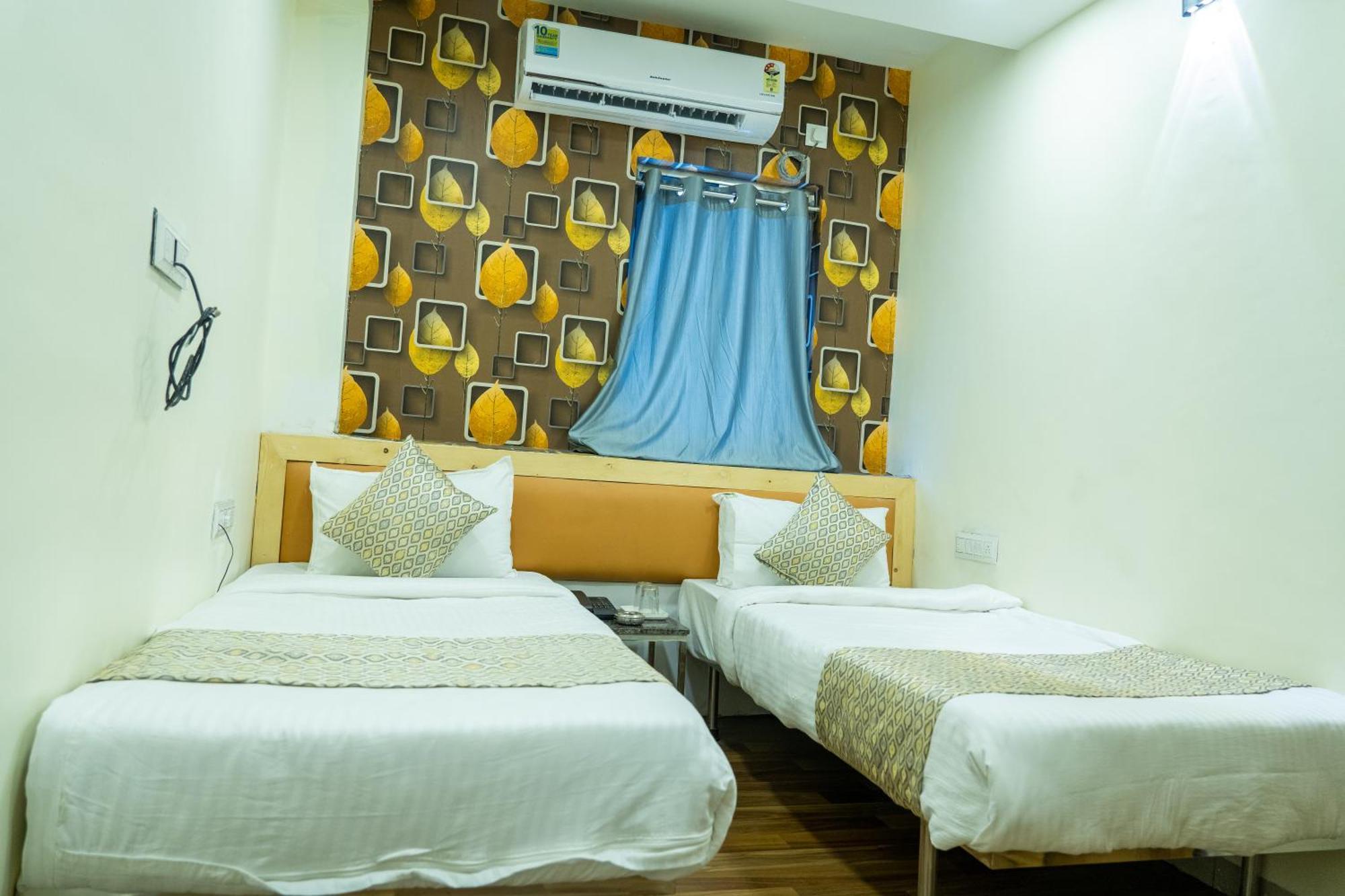 Hotel Alexa By Abc Ahmedabad Eksteriør billede